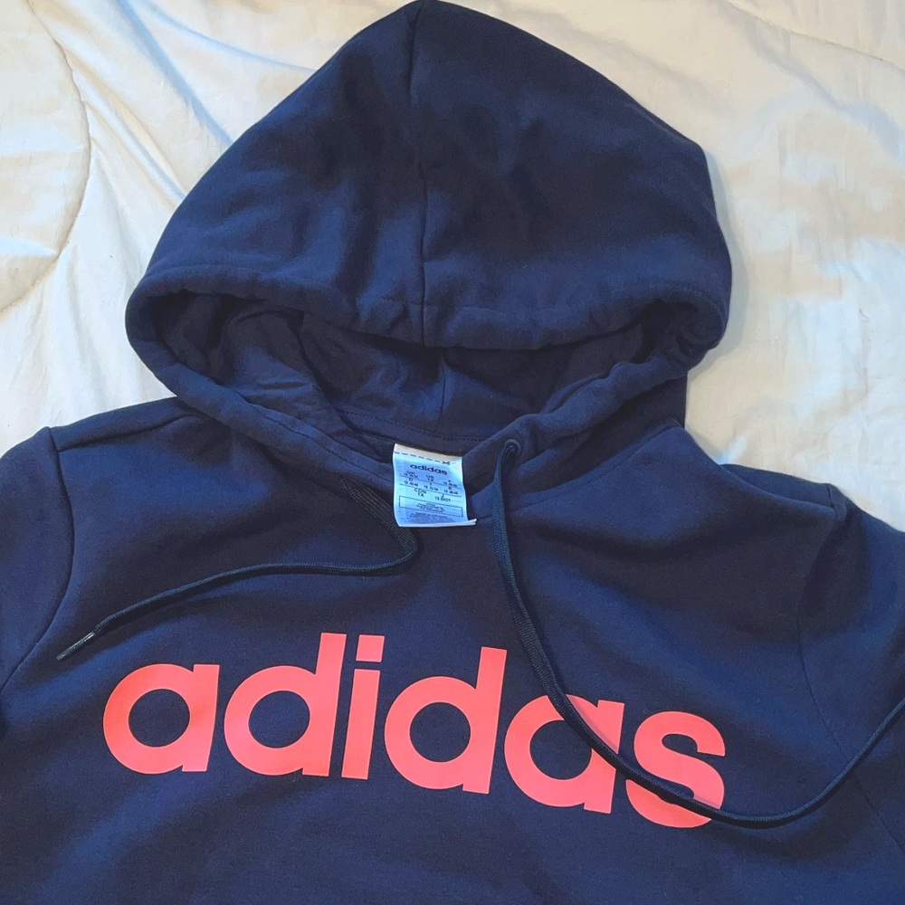 Classic Adidas Hoodie, never wore, XL